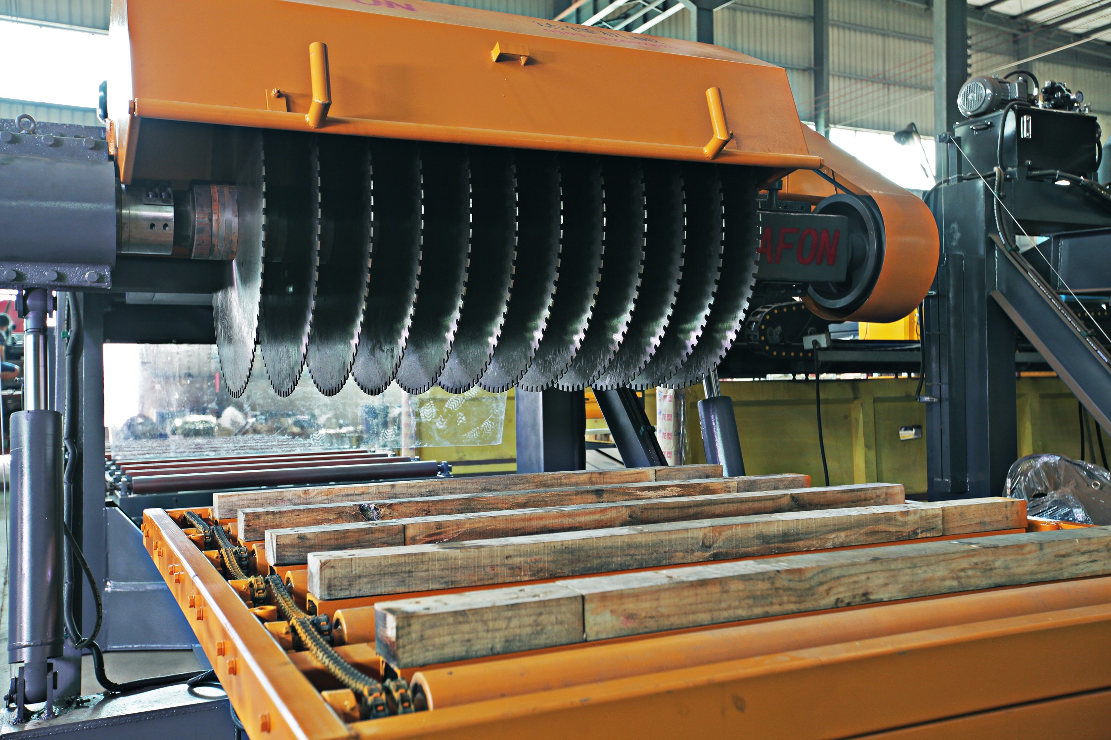 Kerbstone Cutting Machine Line